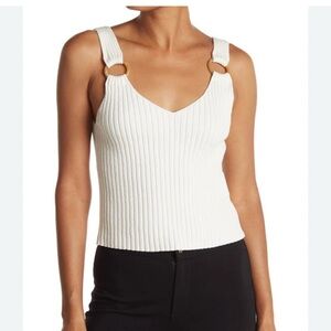 SHEIN White Ribbed Tank Top with Gold Ring Details size XL <<<250>>>